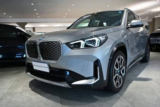 BMW iX1 ELÉTRICO eDRIVE20 X LINE BMW iX1 ELÉTRICO eDRIVE20 X LINE
